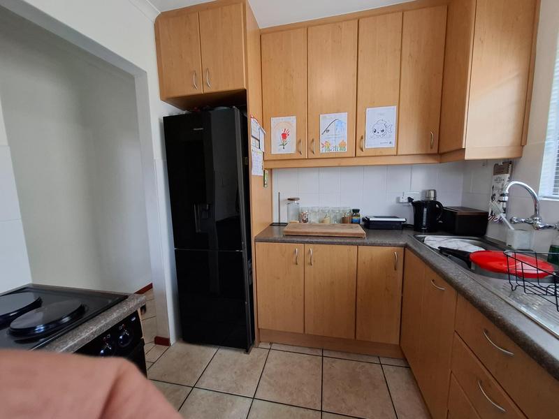 To Let 3 Bedroom Property for Rent in Fairview Golf Estate Western Cape